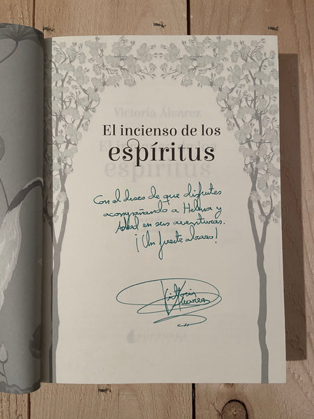 El incienso de los espíritus (Victoria Álvarez) FIRMADO